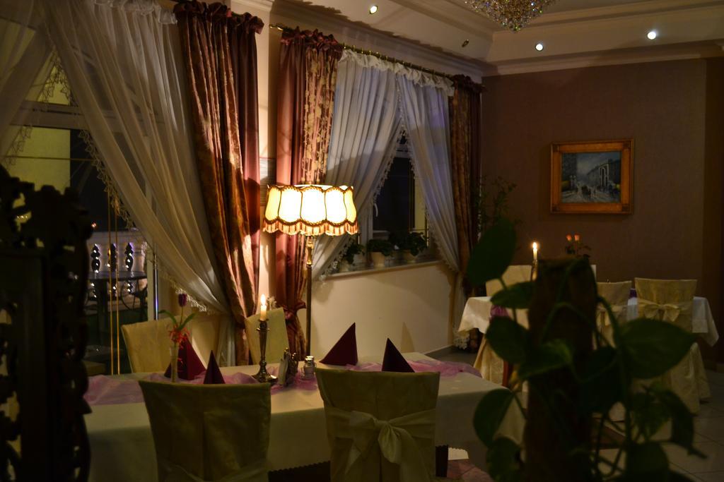 Hotel Palac Akropol Lublin Eksteriør billede
